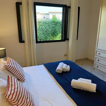 Aparthotel Li Cuppulati By Sardegnasummer San Teodoro (Sardinia)